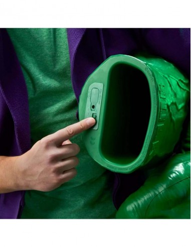Incredible hulk premium role - play fists with smash 'n bash sound fx. marvel legends series. hasbro
