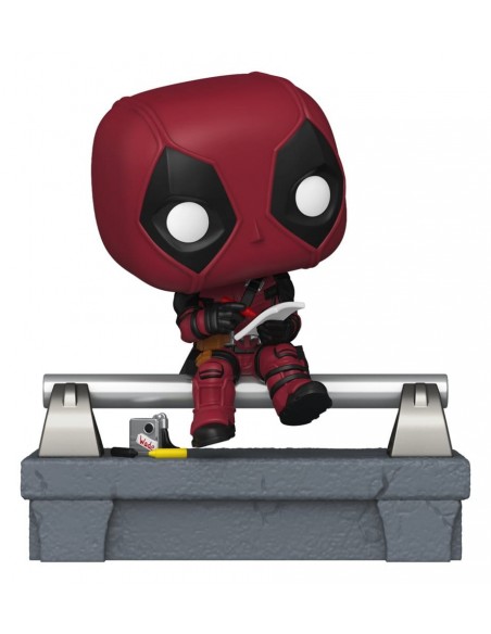 Funko pop deluxe marvel deadpool deadpool on bridge