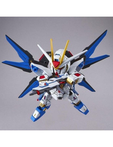 Maqueta bandai hobby mobile suit gundam sd gundam ex strike freedom gundam Maqueta bandai hobby mobile suit gundam sd gundam ex strike freedom gundam