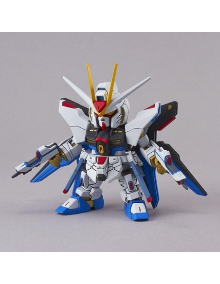 Maqueta bandai hobby mobile suit gundam sd gundam ex strike freedom gundam Maqueta bandai hobby mobile suit gundam sd gundam ex strike freedom gundam